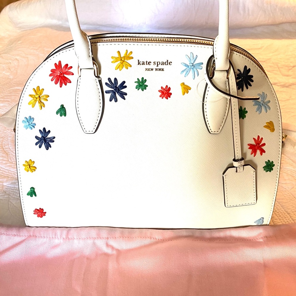 Kate Spade ♠️ Large Ivory dome satchel 🌸🌺 - Picture 3 of 12